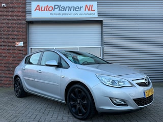 Opel Astra 1.4 Turbo Edition! Airco! Cruise! Navi! PDC!