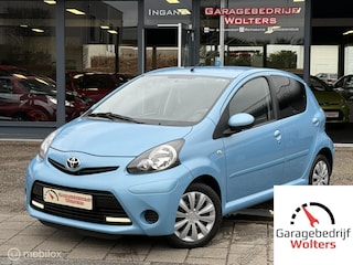 Toyota Aygo 1.0 VVT-i Dynamic UNIEKE KLEUR Bluetooth NW APK