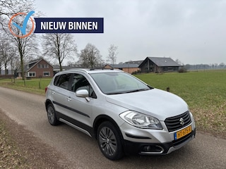 Suzuki S-Cross 1.6 Exclusive SX4 | Panoramadak | Trekhaak | Cruise Control | St