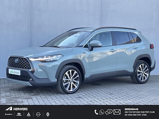 Toyota Corolla Cross Hybrid 140 Style Automaat / Adaptieve Cruise / Apple carplay & Android auto / Elektrische Achterklep / Stuur-, stoel- en voorruitverwarming / Navigatie / Camera / Keyless / Draadloze telefoonlader /