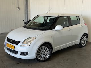 Suzuki Swift 1.5 Exclusive Automaat! Keyless!
