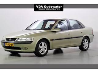 Opel Vectra 1.8i 16v CDX A/C NL NAP!