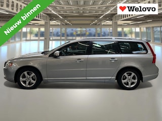 Volvo V70 2.0T R-Edition Rijklaar+Garantie, Trekhaak, Leder interieur, top onderhoud...
