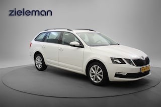 Skoda Octavia Combi 1.0 TSI Greentech Business Edition - Carplay, Cruise, PDC, Clima