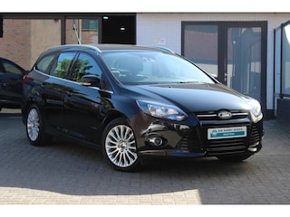 Ford Focus Wagon 1.6 EcoBoost First Edition Trekhaak, stoelverwarming, Airco, All Season