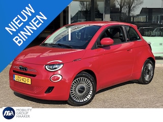 Fiat 500 1.0 Hybrid Torino Launch Edition | Cruise control | Climaat control | Parkeersensoren | Carplay |