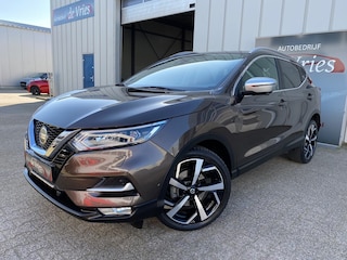 Nissan Qashqai 1.3 DIG-T Tekna + 160PK / Navi / Cruise / 160 Camera / Leder / Panoramadak