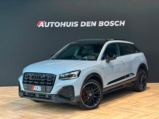 Audi Q2 35 TFSI S Line. Pano - Matrix - Ambiance - B&O - ACC