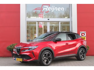 Alfa Romeo Junior ELETTRICA SPECIALE 156PK 54 kWh | PANORAMISCH SCHUIF/KANTEL DAK | BICOLOR DAK (ZWART DAK) | TECHNOLOGIE PAKKET (O.A. FULL LED ADAPTIVE MATRIX KOPLAMPEN/DODEHOEK DETECTIE/DRAADLOZE TELEFOONLADER/ACHTERUITRIJ CAMERA/PARKEERSENSOREN VOOR, ACHTER,ZIJKANT) | DRAADLOZE APPLE CARPLAY/ANDROID AUTO | CLIMATE CONTROL | ELEKTRISCH BEDIENBARE ACHTERKLEP | STOEL VERWARMING | ELEKTRISCH BEDIENBARE VOORSTOEL | VERKEERSBORDEN HERKENNING | ADAPTIVE CRUISE CONTROL | KEYLESS ENTRY/START |