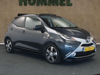Toyota Aygo 1.0 VVT-i x-clusiv Cabrio - ORIGINEEL NEDERLANDSE AUTO - DEALER ONDERHOUDEN - AUTOMATISCHE AIRCO - LICHTMETALEN VELGEN - ELEKTRISCHE RAMEN VOOR