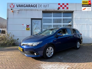 Toyota Auris 1.8 Hybrid Dynamic | Camera | Trekhaak