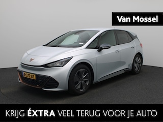 Cupra Born Business 62 kWh | Navigatie | Apple Carplay / Android Auto | Achteruitrijcamera | Virtual Cockpit | Cruise Control | Parkeersensoren | Climate Control | Stoel/Stuur verwarming | Lane Assistant | Keyless | Lichtmetalen Velgen |