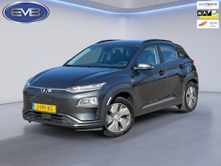 Hyundai Kona EV Comfort 64 kWh, achteruitrijcamera, SOH 100 % adaptief cruise, led verlichting, digitaal cockpit, NL auto met nap
