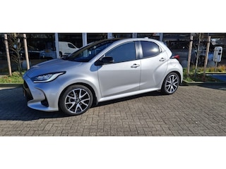 Toyota Yaris 1.5 H Executive NLauto | Full-option | dealeronderhouden