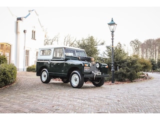 Land Rover 88 Series II