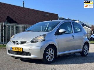 Toyota Aygo 1.0-12V + 5DR*Airco*NAP*13-02-2027 APK*LM velgen*Elektrische ramen*