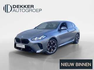 BMW 120 automaat 170 pk Navigatie - M-Sport pakket