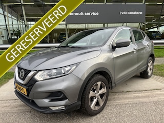 Nissan Qashqai 1.5 dCi Business Edition / Automaat / Trekhaak. Trekgewicht 1.500 KG / Camera / Apple Carplay - Android Auto / Stoelverw. /