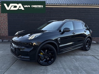 Lynk & Co 01 1.5 - Black Edition l Panorama l 20'' l ACC l Sfeerverlichting