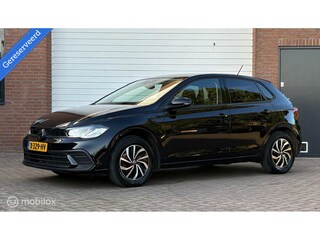 Volkswagen Polo 1.0 TSI DSG Life Business Navi, Clima, Led