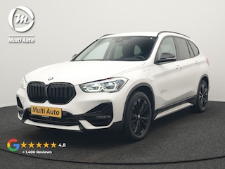 BMW X1 xDrive25e Sportline Plug In Hybrid 221pk Dealer O.H. PHEV | Trekhaak Afn. | Camera | Sportstoelen Memory & Verwarmd | Keyless | Sfeerverlichting | Adaptive LED | Cruise Control | Navigatie | DAB |