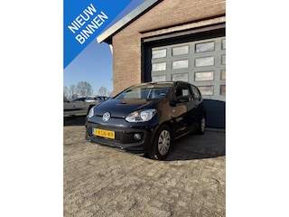 Volkswagen Up 1.0 high up! Airco/