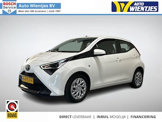 Toyota Aygo 1.0 VVT-i Automaat | X-Play 5-Drs | Airco | Camera | Carplay