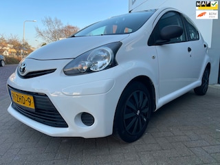 Toyota Aygo 1.0 VVT-i /Airco/Apple Carplay/Goed-onderhouden/Bluetooth/Elek-pakket