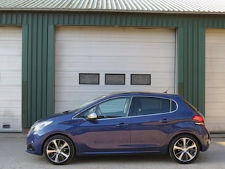 Peugeot 208 1.2 PURET. PREMIÃÂRE