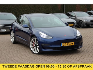 Tesla Model 3 Performance AWD 75 kWh / Autopilot / Panoramadak / Camera / Leder / 20''' Leder / Premium Audio