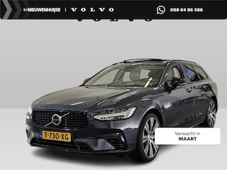 Volvo V90 2.0 T8 Plug-in hybrid AWD Ultimate Dark | 360° Camera | Massage | Luchtvering | Trekhaak | 20"lm velgen | Bowers & Wilkens | Adaptieve cruise | Panoramadak | Gelaagd glas | Geventileerd leer |
