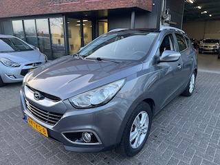 Hyundai ix35 2.0i i-Catcher AUTOMAAT PANO TREKHAAK LEDER CAMERA CRUISE ORIG NL NAP