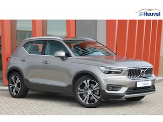 Volvo XC40 T4 Recharge Inscription | Stoelverwarming | 360° Camera | Panoramadak | Leder | | Pilot Assist | BLIS | Keyless
