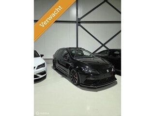 Seat Leon ST 2.0 TSI CUPRA 300 4DRIVE |Schaalstoelen|Virtual Cockpit|Pano|Beats By DRE|Camera|Carplay|Upgrade Proffesional 3|Dealeronderhouden| Haldex + dsg ✅️