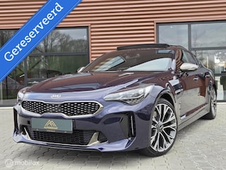 Kia Stinger 2.0 T-GDI GT-Line Pano Acc Carplay Stuurwielverwarming Stoelkoeling