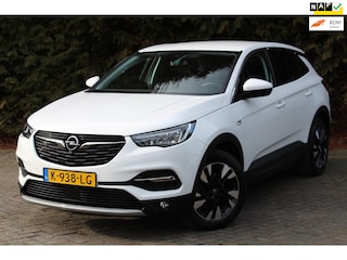 Opel Grandland X 1.2 Turbo Elegance 130PK Automaat | Parkeercamera | Apple/Android Carplay | Trekhaak | Climate Control