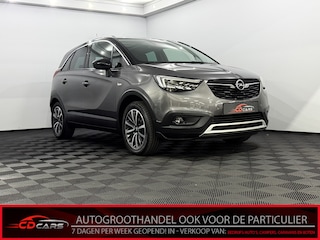 Opel Crossland X 1.2 Turbo Ultimate Panoramadak, Camera, Navi, Leder, Stoel/stuurverwarming, Rijstrook correctie, A start stop, Cruise control, Trekhaak