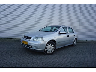 Opel Astra 1.6 GL Airco / Trekhaak / NAP / Apk t/m 09-2026