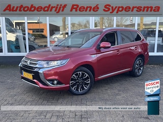 Mitsubishi Outlander 2.0 PHEV Executive Edition BTW AUTO! | Stoelverwarming | Parkeercamera | Navi