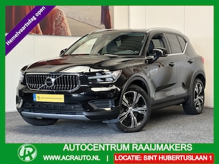 Volvo XC40 1.5 T5 RECHARGE R-DESIGN NAVIGATIE ADAPTIVE CRUISE CONTROL APPLE CARPLAY/ANDROID RIJSTROOKSENSOREN DODEHOEKSENSOREN ELEK. UITKLAPBARE TREKHAAK ACHTERUITRIJCAMRERA ZEER MOOI !! Brgl