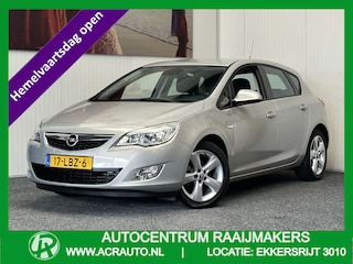 Opel Astra 1.6 EDITION CRUISE CONTROL CLIMATE CONTROL BLUETOOTH TELEFOON MEDIA VOORBEREIDING TREKHAAK PDC 17" LICHTMETALEN VELGEN ZEER MOOI !! 3010 DEK
