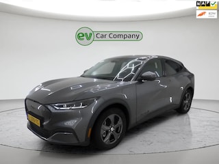 Ford Mustang Mach-E Extended RWD 98 kWh | SOH 93% | 360 Camera | B&O Sound | Leder | Stoel- en stuurverwarming | 1e Eigenaar
