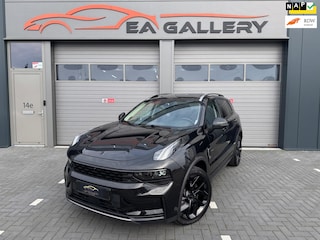 Lynk & Co 01 1.5 Bomvol Black Edition 261PK 360°Camera Zwarte hemel