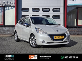 Peugeot 208 1.2 VTi Style Airco/Navi/Distributie vervangen