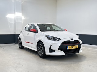 Toyota Yaris 1.5 Hybrid Active | Camera | Carplay/ Android Auto| PDC | NL | 1 EIg|