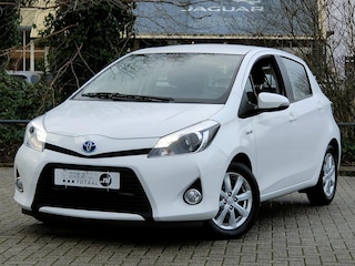 Toyota Yaris 1.5 Full Hybrid Dynamic | Camera | Climate | Cruise | Bluetooth