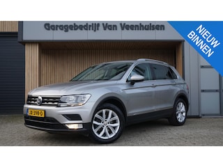Volkswagen Tiguan 1.4 TSI 150pk DSG Highline Pano.Dak 18inch LM Trekhaak A-Camera *NL auto* Keurig exemplaar!
