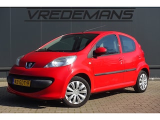 Peugeot 107 1.0-12V XS