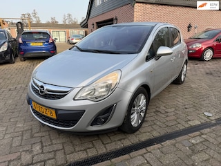 Opel Corsa 1.4-16V Cosmo NIEUWE APK 24-02-2027 (zo ingeruild zo weg)
