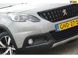 Peugeot 2008 1.2 PureTech 110pk GT-Line Automaat - Gris artense - Carplay/Clima/Cruise/Camera